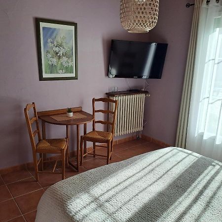 La Chambre De L'Auxineill Castelnou Экстерьер фото
